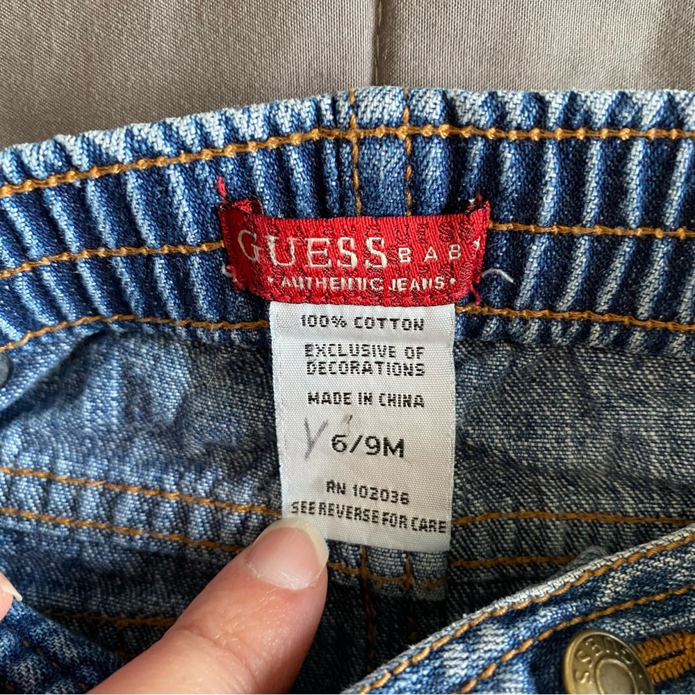VTG Guess Baby Boy 6/9 Mo Denim Blue Jeans Zipper Pockets Snap Y2K 100% Cotton - Picture 16 of 16